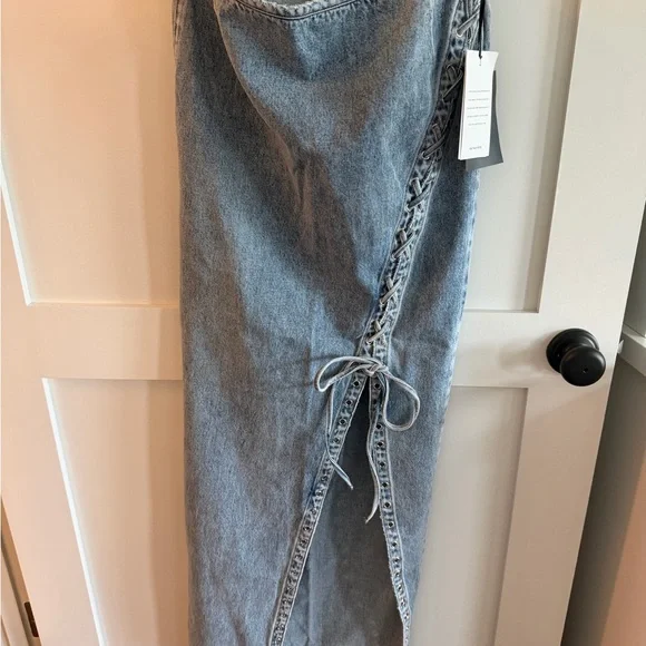 Retrofete Light Blue jean skirt, with Lace-Up Detail - Picture 2 of 7